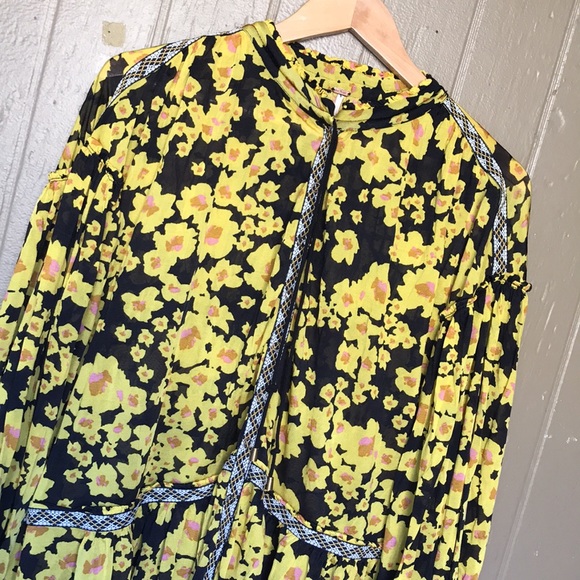 Free People love letter floral oversized top/tunic - Picture 3 of 9